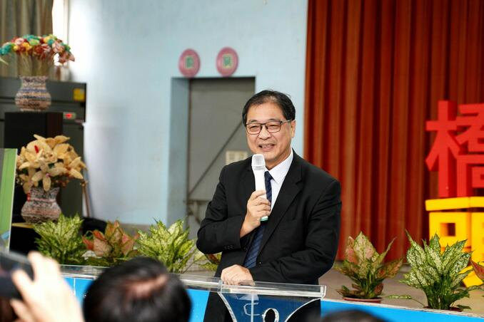 法務部長鄭銘謙親赴橋檢 參與更生人社會回饋種子服務體驗觀摩會、馨生保護服務據點揭牌X