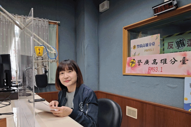 114.4.18橋頭地檢署赴高雄警察廣播電台 空中宣導反詐騙 提醒市民提高警覺