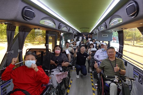 出遊前合照.JPG