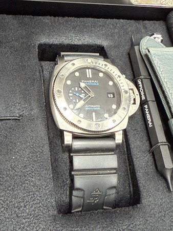 扣案之沛納海名錶