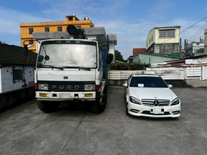 扣案之大貨車及轎車